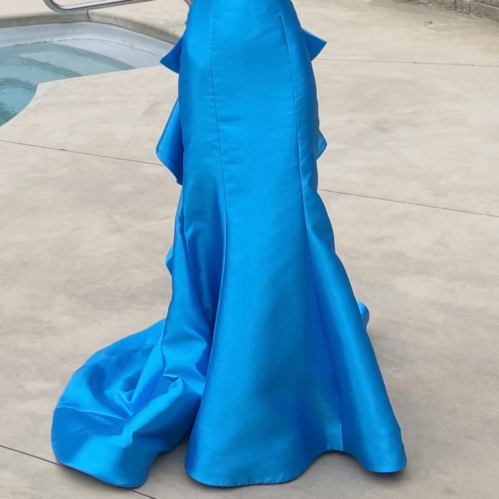 Sherri Hill Vibrant Blue Prom Dress
